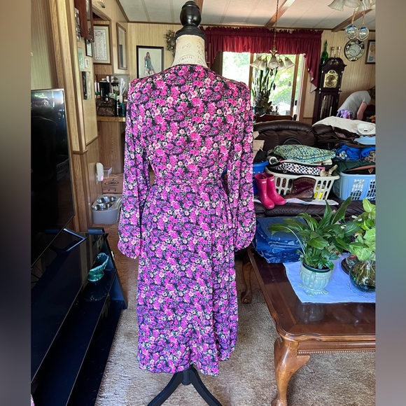 Boohoo Floral Long Sleeve Dress - Pink and Purple - Picture 9 of 16